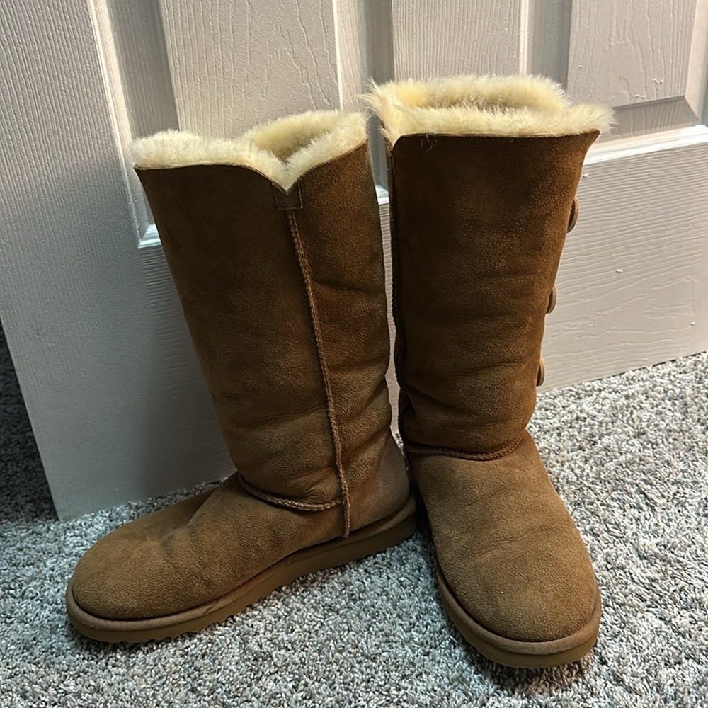 Ugg Bailey Triple Button Boot - image 3